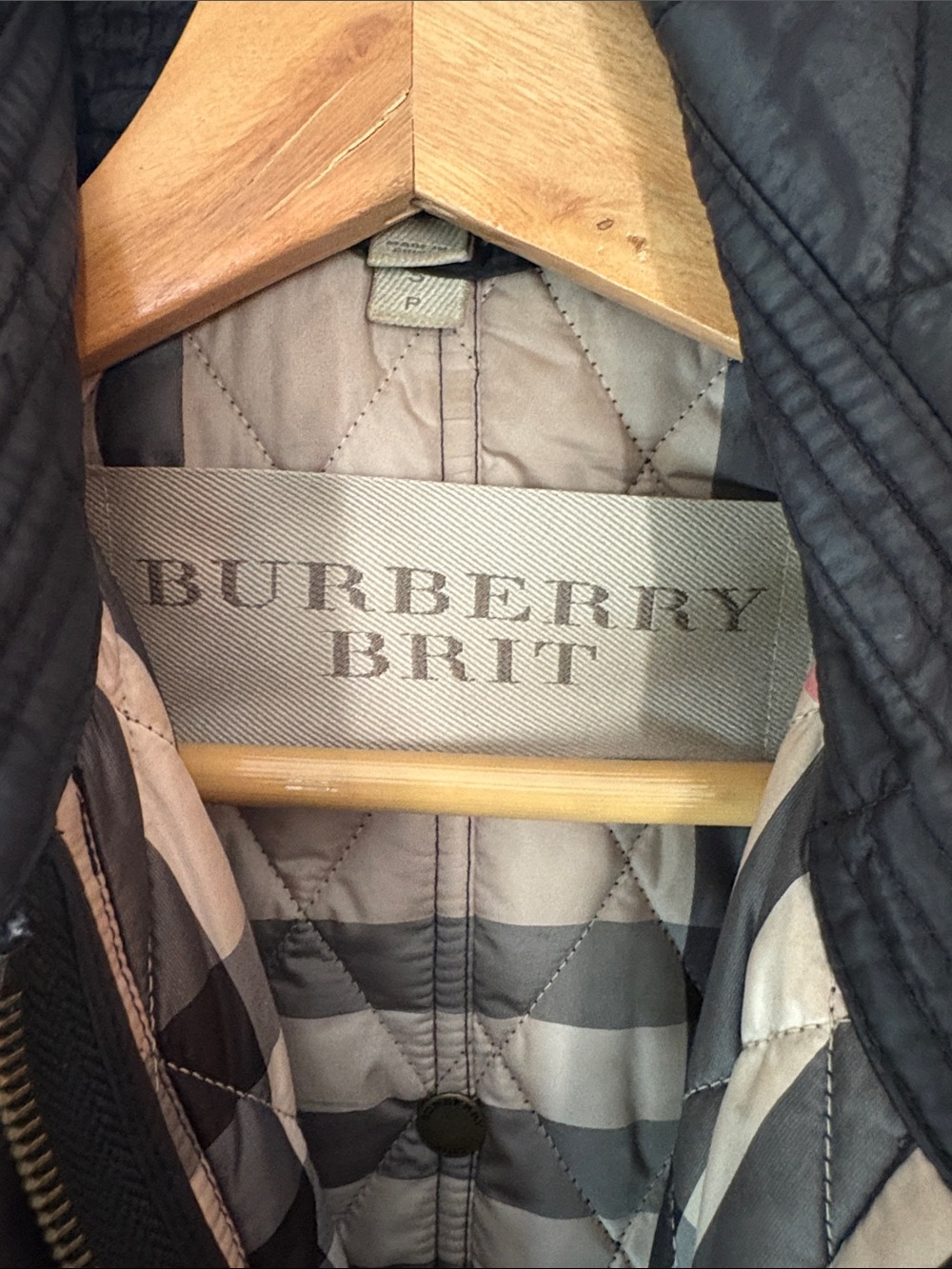 Burberry Brit Black Quilted Belted Jacket Coat Nova Check Lining - Picture 10 of 10